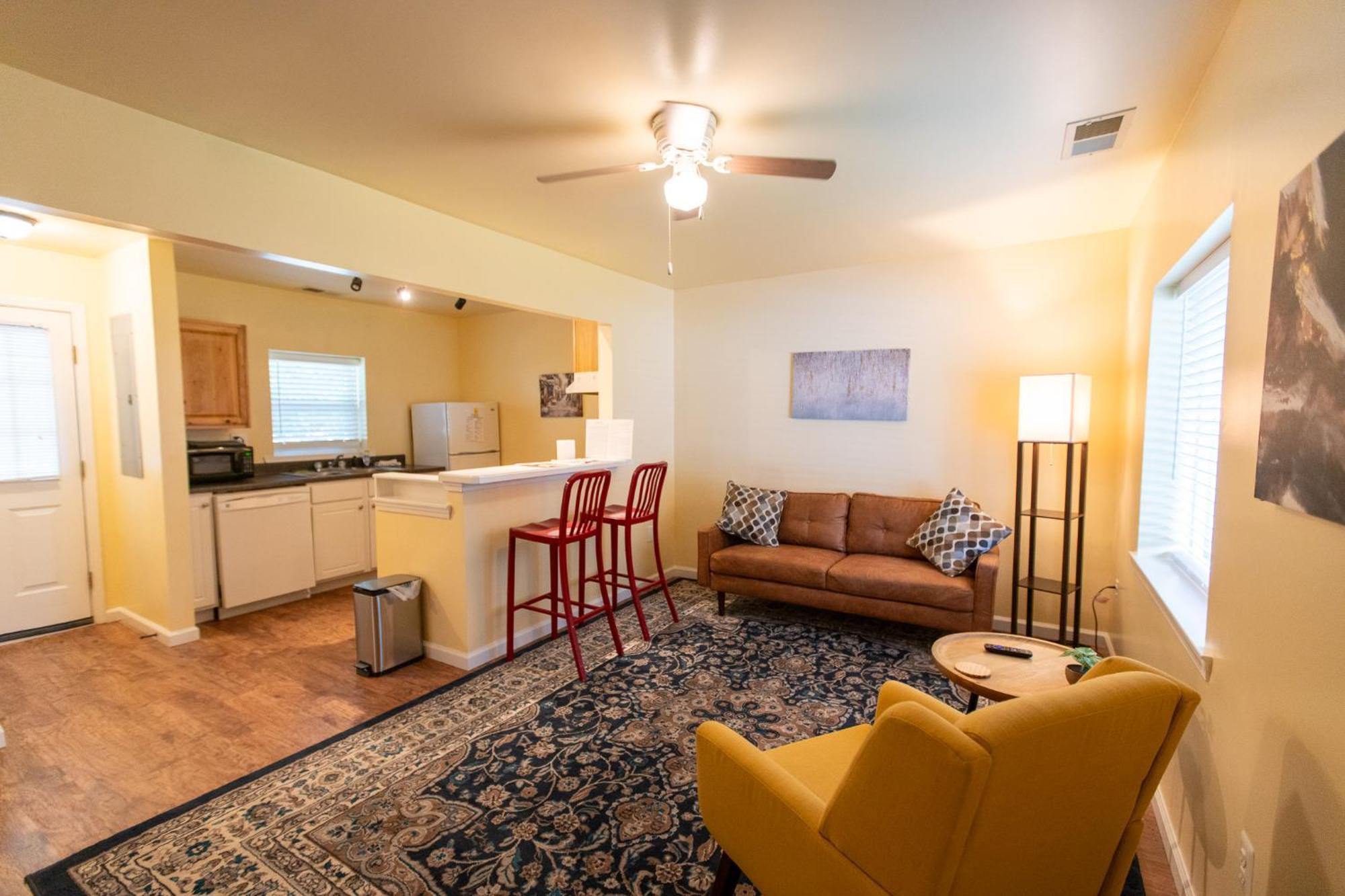 Howard'S Creek Inn White Sulphur Springs Luaran gambar